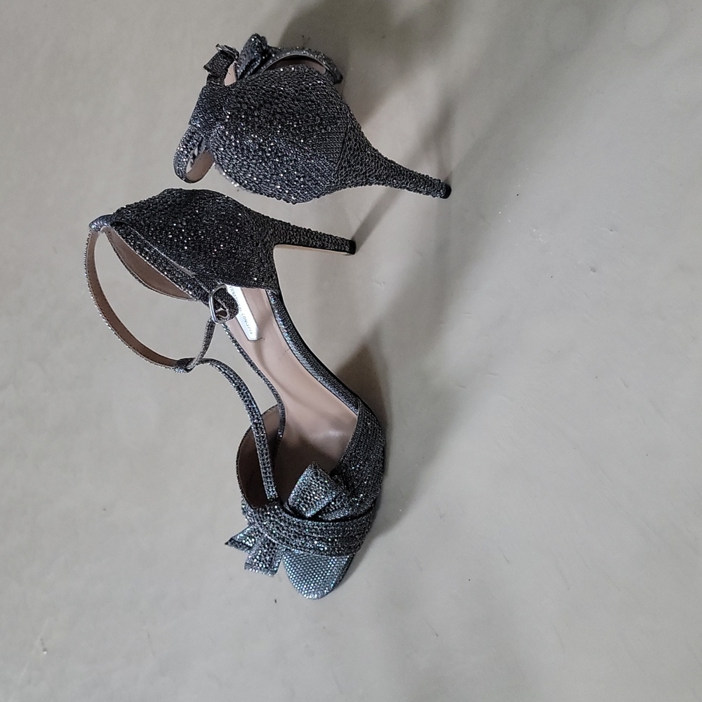 Shoes - Picture 3 of 3